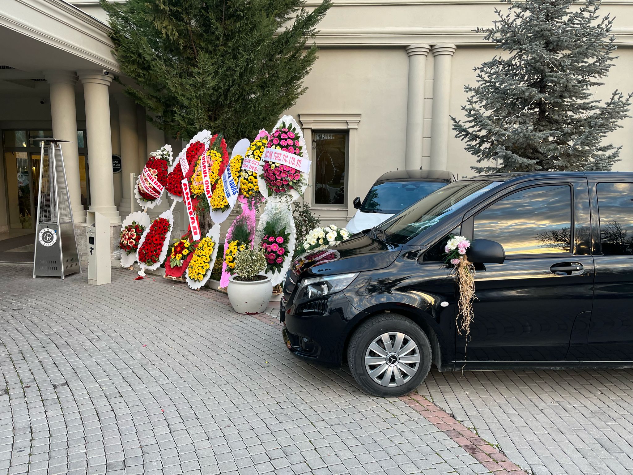 Çankaya özel şoförlü araç